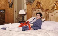 이탈리아 남자의 한적한 오후 휴식 시간