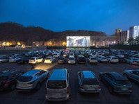 낮에는 드라이브, 밤에는 심야 영화! 자동차극장 BEST 4