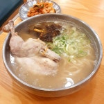 진한 육수의 든든한 닭칼국수 맛집 4