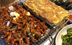 스트레스 해소되는 매콤한 서울 닭발 맛집 4