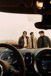 변요한과 코드 쿤스트. The New MINI Countryman과 일상에 영감을 더하다.