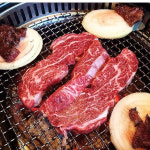 입안에서 살살 녹는다! 육회도 먹고, 꽃삼겹도 먹을 수 있는 서울 꽃등심 맛집 6