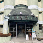 병원, 목욕탕, 공장, 체육관을 개조한 반전 카페 4