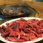 맛도 분위기도 갑! 소고기 팔도 노포 식당