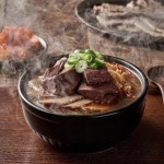 숙취에 좋은 뜨끈한 요즘 해장국