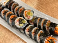 우영우 김밥 대란 합류! 서울에 이렇게 맛있는 이색 김밥이?