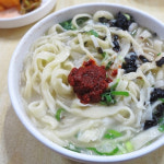 50년째 자가제면 칼국수를 내주는 노포 4