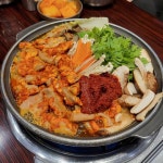 불토 보냈다면? 일요일 아침에도 여는 해장국 4