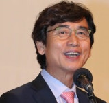 유시민, 검찰 특수부…간판만 바꿔서 신장개업