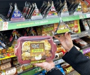 CU, 먹태청양마요로 김밥까지 접수