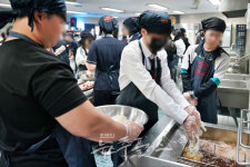 BBQ, 청소년 일자리체험 캠프 열고 치킨산업 현장 소개