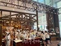 롯데百, 인천점에 런던베이글뮤지엄 첫 선