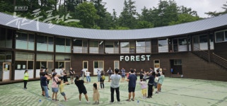 자연 품에서 함께 웃은 장애인 가족들의 숲속 힐링