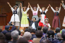 걷기와 음악이 만난 하루… 남양주시 퇴계원힐스테이트 건강걷기대회 & 힐링음악회 성황