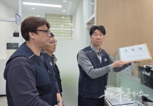 구리시청공무원노조, 악성 민원인 공무집행방해치상 혐의로 고발