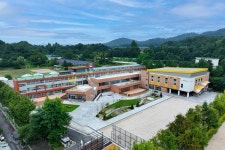 숲과 스마트교실 결합, 지역과 함께 만드는 미래형 학교 공간