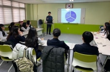 JT저축은행, 경기 분당경영고 찾아 1사1교 금융교육 펼쳐