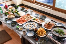 강릉 맛집 솔바로 횟집, 신선한 해물 별미와 함께 겨울여행으로 주목