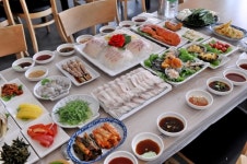 거북선횟집, 활어회 코스에 하모 샤브까지… 여수맛집한정식으로 등극