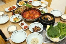 성산일출봉맛집 ‘기똥차네’ 이름값하는 가성비로 섭지코지에서 인기