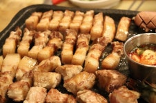 효리네민박촬영지로 소개된 힐링 제주도의 풍미가득 흑돼지맛집, ‘세화그때그집’
