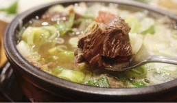 여수 맛집 ‘조선제일국밥 본점’, 색다른 해장국과 모듬국밥으로 여름철 관광객 발길 사로잡아