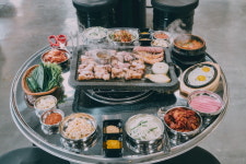 효리네민박단골집 ‘그때그집 한림점’, 사장님표 흑돼지구이 초벌구이로 식감과 육질 모두 잡아