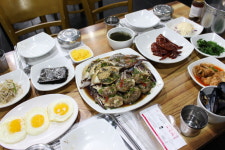 동대문 ddp 맛집 순미네행복게장, 간장•양념게장과 새우장•튀김 추가한 무한 세트 출시