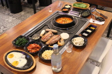9월 제주도 가볼만한 곳 ‘효리네 민박 단골집’ 최상의 육질을 사장님 이 직접 구워 최상의 맛을 보여 주는곳