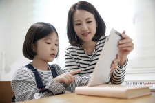 민간자격증 전액지원 ‘한국교육진흥협회’ 아동, 노인 심리상담사 및 방과후돌봄교실지도사 등 67강좌 무료수강