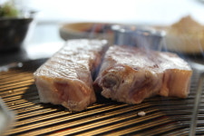 “해썹 인증받은 농가 직영” 제주 서귀포 흑돼지 맛집… ‘제주흑돈세상수라간 본점’, 자연의 맛 선사