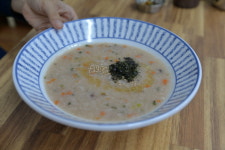 “업그레이드 건강식” 제주공항 근처 고등어죽 맛집… ‘바당조배기’, 따스한 신메뉴 개발