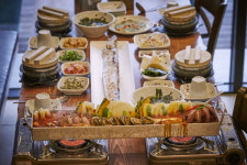 제주도 맛집 ‘색달식당 중문본점’ 눈길을 사로잡는 통갈치조림으로 인기
