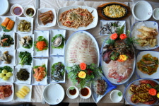 (구)무등산횟집, 여수횟집 봄철 향춘객 입 맛 사로잡아