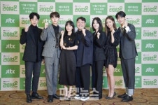 [Ma 현장] 첫 주연 도전 황민현, 하이틴 로맨스 라이브온서 펼칠 활약(종합)