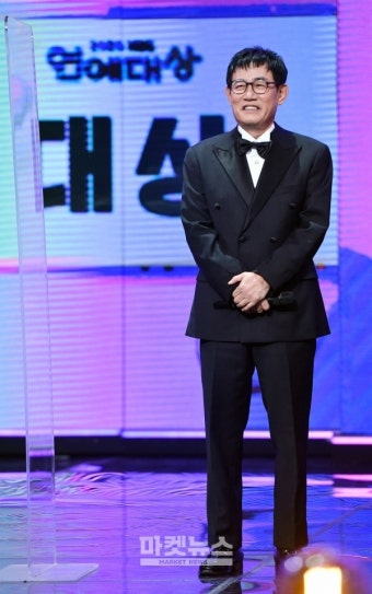 [포토] 2020 KBS 연예대상 이경규, 후배들의 롤모델