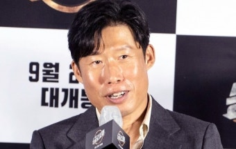 [공식] 스튜디오 산타클로스, 유해진 매니지먼트 업무 종료 