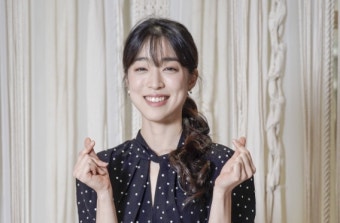 [포토] '괴물' 최성은, 손가락 하트~