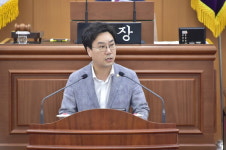 이기재 양천구청장 '구의원 특혜 채용 의혹' 부인…