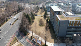 [다시 보는 2023 경남] 도청 앞에서 스윙? 파크골프 열풍