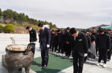 서해수호의 날 서산시·고북중 학생들 현충원 찾아