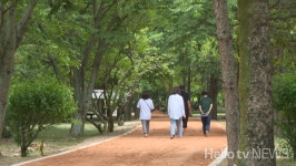 김제 모악산에 140m 황톳길 조성…건식·습식 갖춰