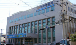 여수경찰, PC방서 흉기 휘둘러 70대 남성 다치게 한 60대 검거