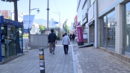 별다방도 떠났다…위기에 빠진 마산 최대 상권