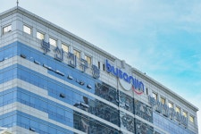 작게나마 위로가 되길 부산진구 직원들, 개금동 화재 유가족에 성금 200만 원 전달