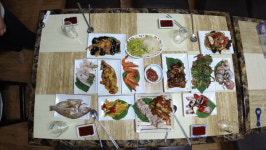 간판 떼는 게 더 낫다…통술 없는 통술거리