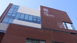 문 닫은 동네 목욕탕…도시재생으로 변신