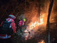 [사진] 기장 청강리 산불 진화 현장…13시간 동안의 고군분투