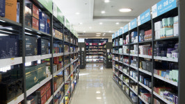 강원 첫 창고형 약국 개업…환영과 우려 엇갈려