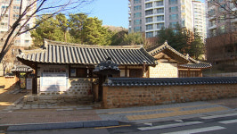 영화 왕사남 속 금성대군 모신 굿당 은평구 금성당